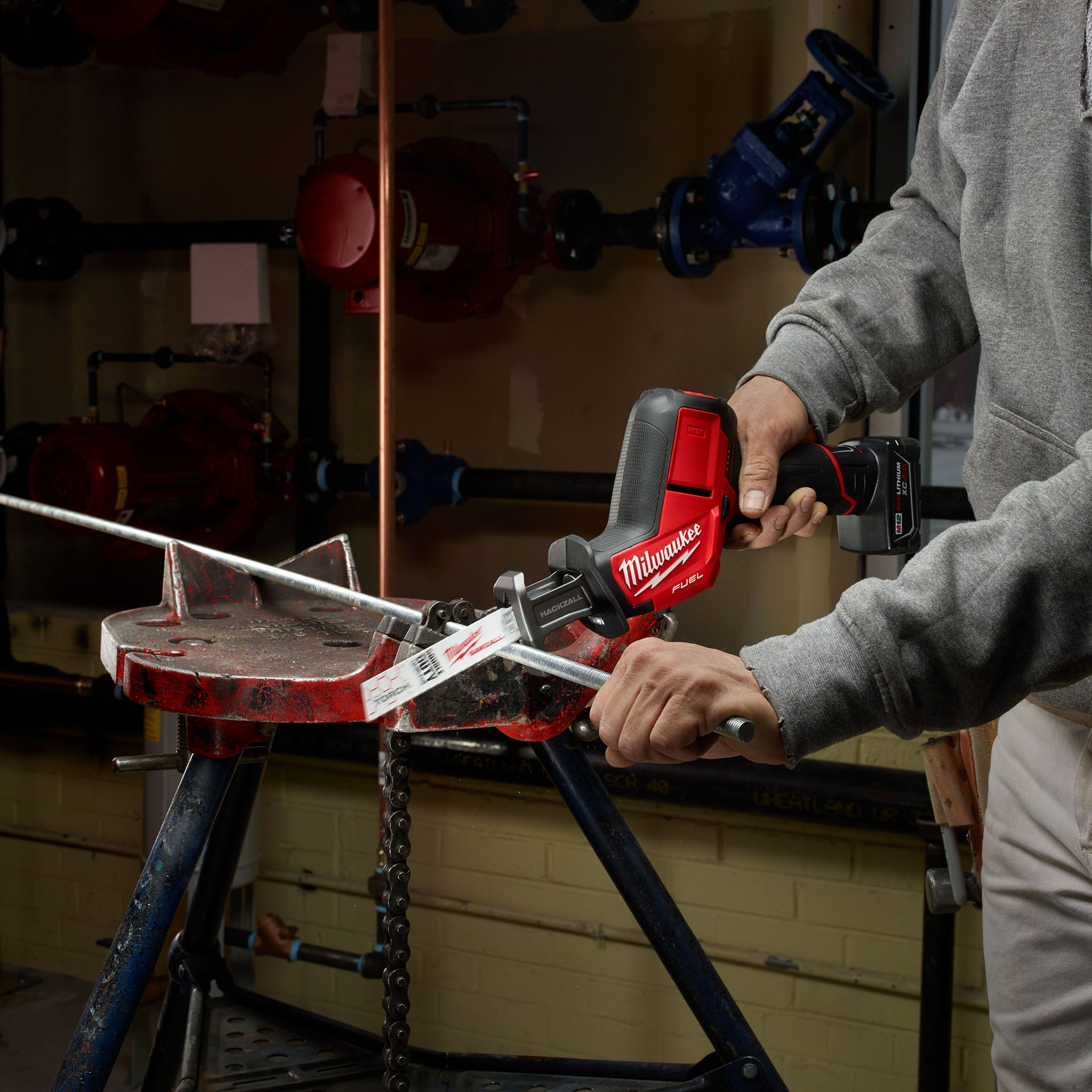 Milwaukee 2520-21XC M12 HACKZALL Recip Saw Kit – Navosco.ca