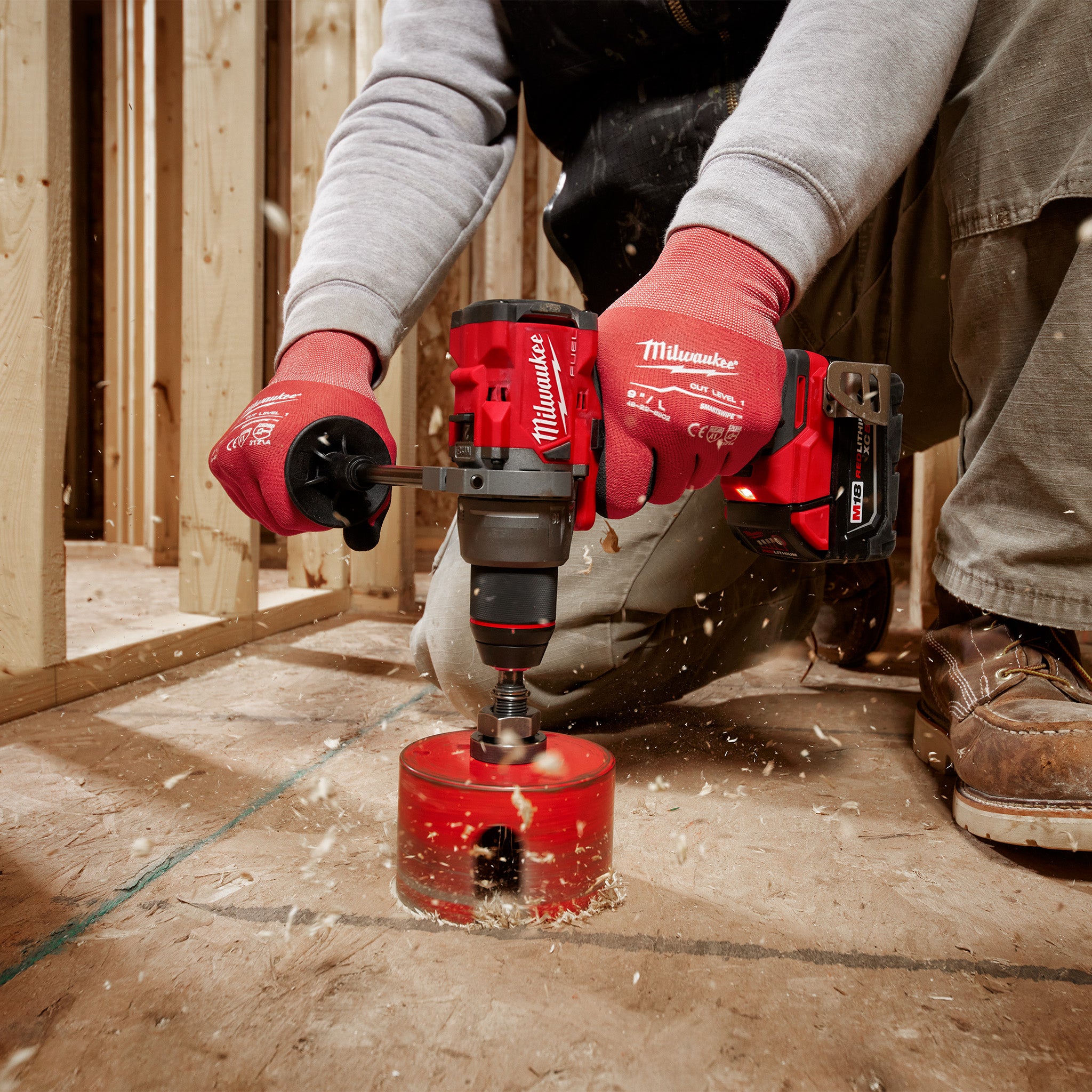 Milwaukee 3697-22 - M18 FUEL 18V Li-Ion Brushless Next Generation Hammer Drill Impact Driver Kit w/ (2) 5.0ah Battery