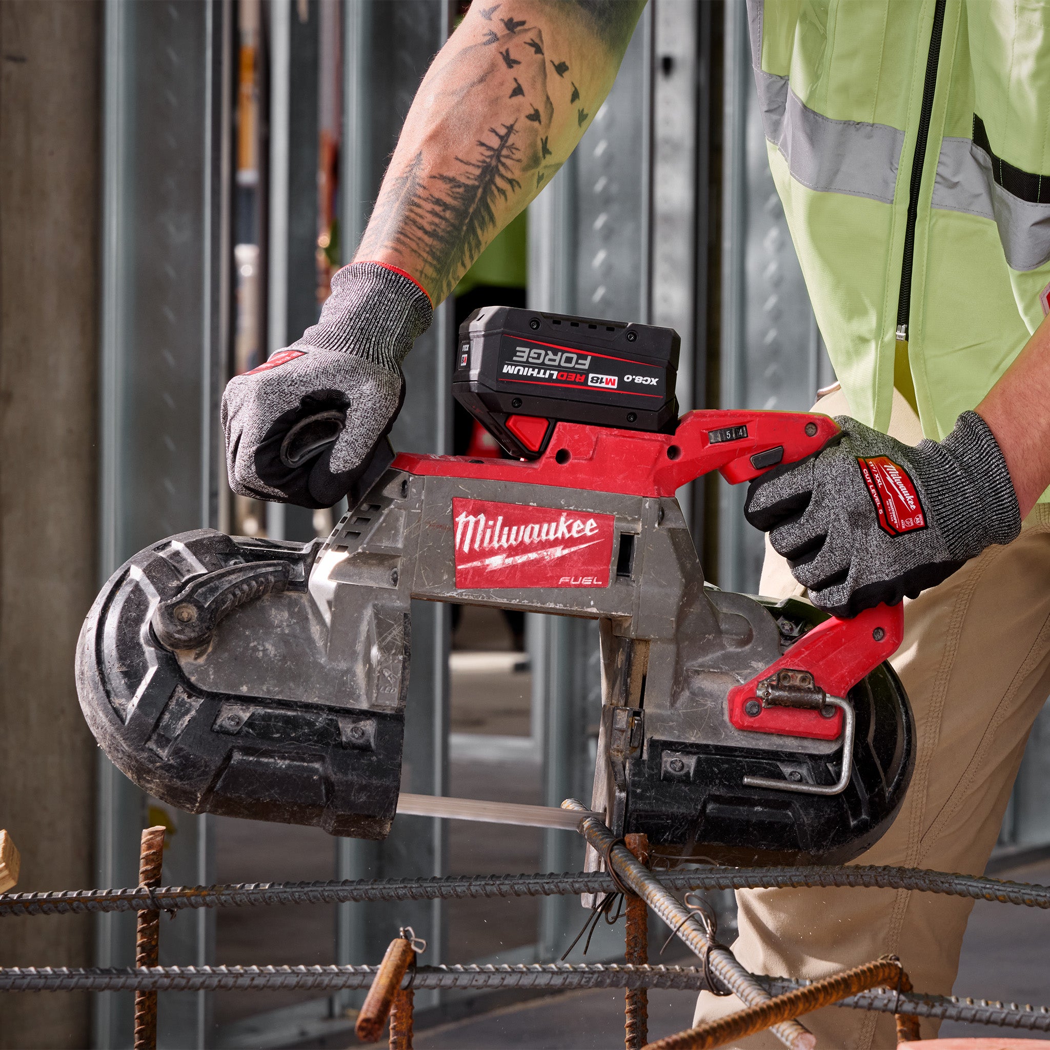 Milwaukee 48-11-1881 - 18V M18 Lithium-Ion Extended Capacity (XC) 8.0 Ah REDLITHIUM FORGE Battery