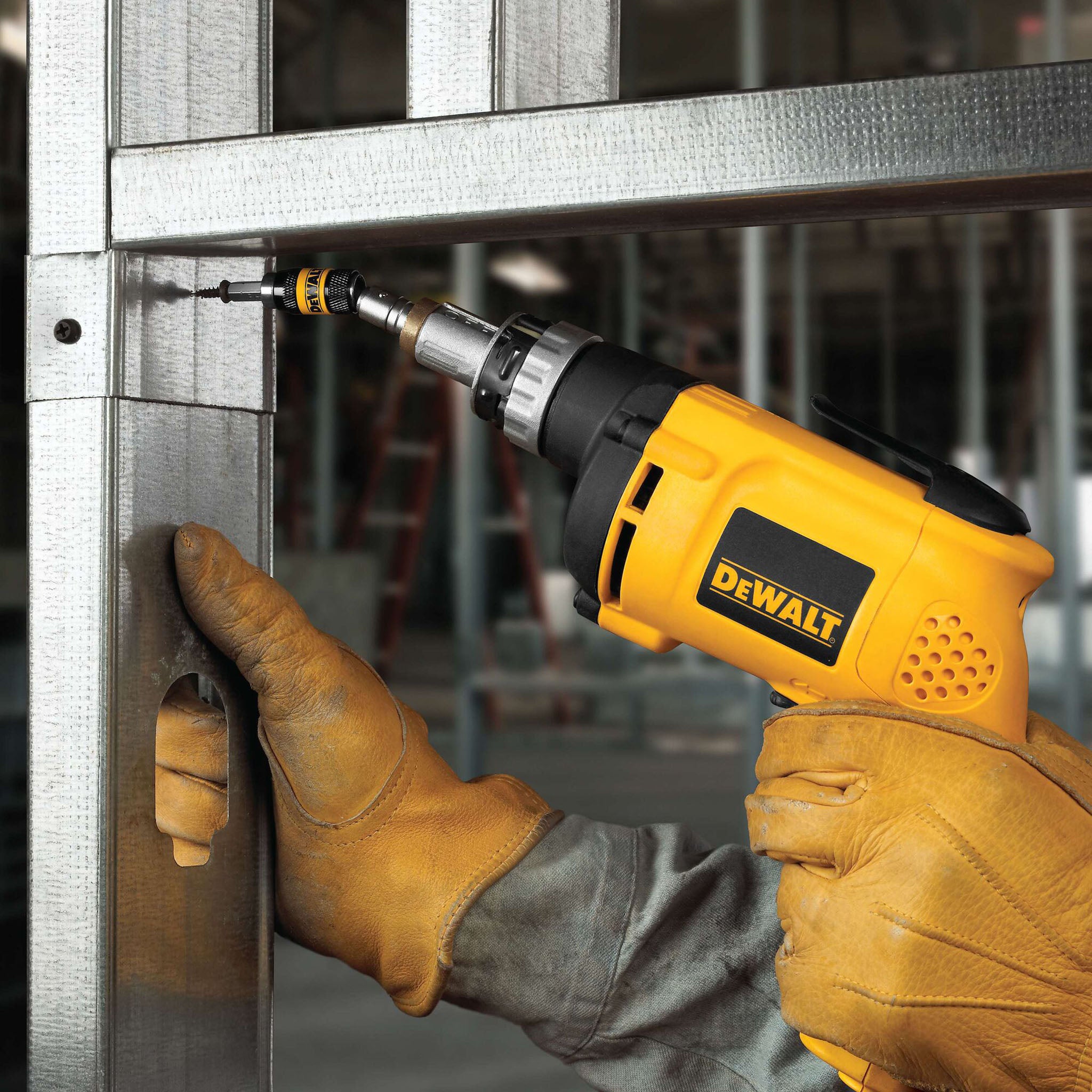 DEWALT DWPVTHLD - Support pivotant magnétique IMPACT READY®