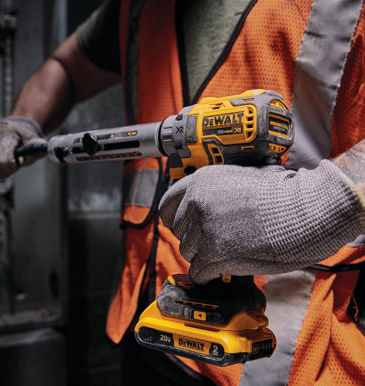 DEWALT DCB203-2 - 20V MAX Lithium-Ion 2.0Ah Compact Battery (2-Pack)