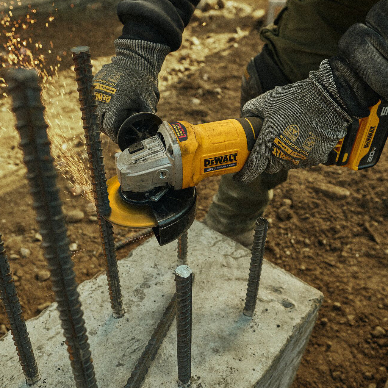 DEWALT DCG408B - 20V MAX Cordless Brushless 4 1/2-in. Paddle-Switch Angle Grinder (Tool Only)