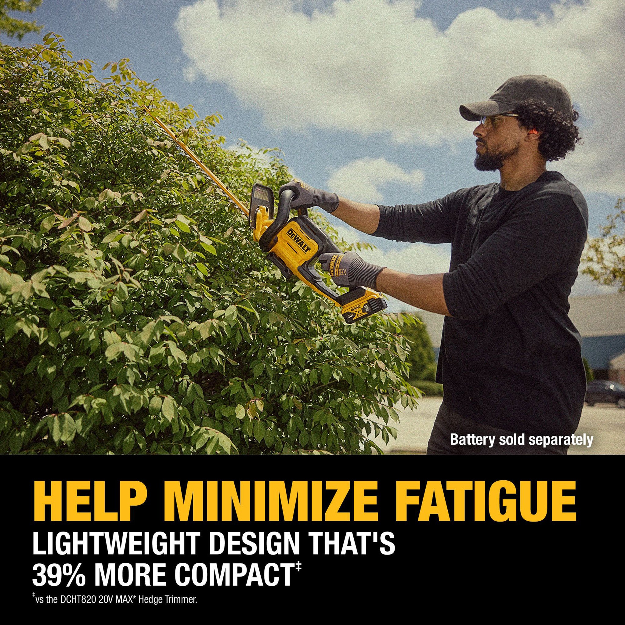 DEWALT DCHT821B - 20V 22-inch Cordless Hedge Trimmer